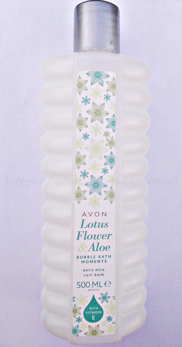 Spumant Avon cu floare de lotus si Aloe Vera